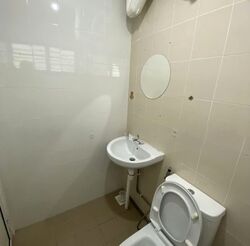 Blk 426 Bukit Batok West Avenue 2 (Bukit Batok), HDB 4 Rooms #566434221